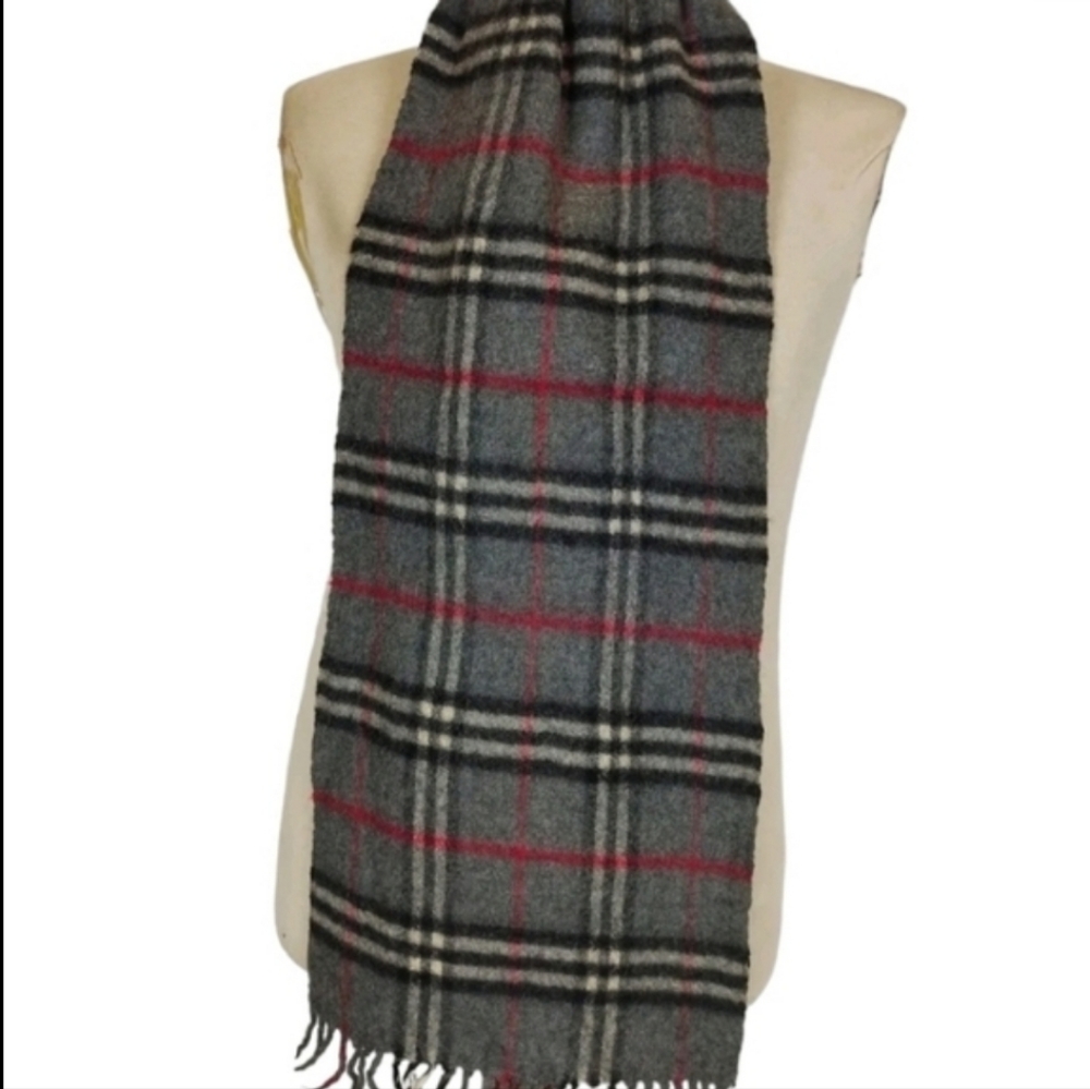 🧧Burberry Tarten 100% Lambswool Scarf🔮GIFT - Picture 7 of 9